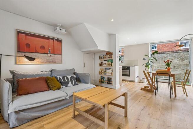 FOR SALE - Graham Road, W4