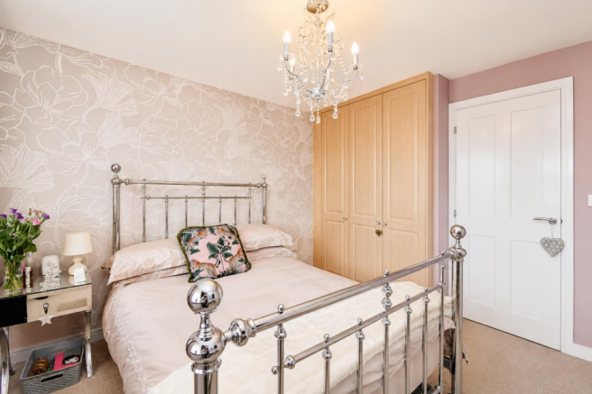 3 bed End of Terrace for sale Image 9