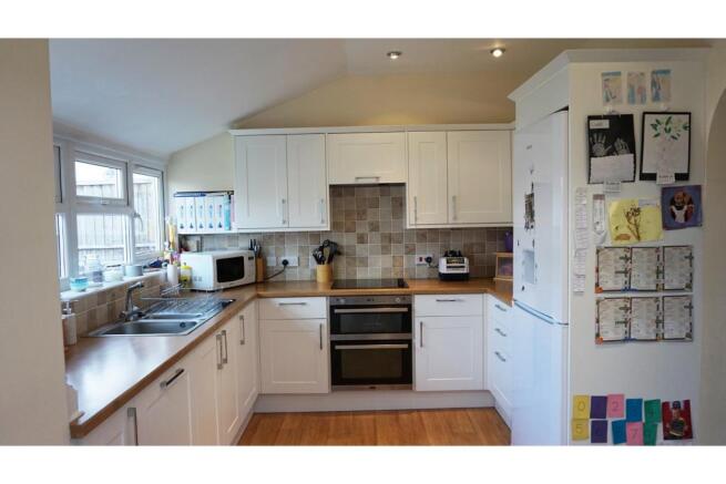 Kitchen / Diner