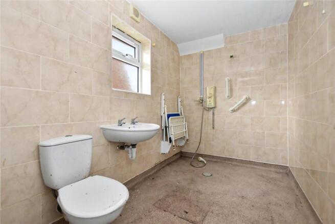 3 bed Semi-Detached for sale Image 6