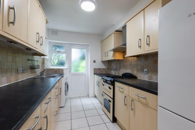 kitchen-1.jpg