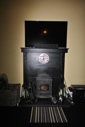 FAMILY FIREPLACE