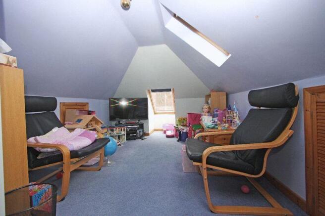 Playroom/Bedro...