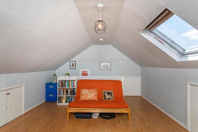 ENALSNHOJTS421 - Loft Room A.jpg