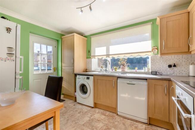 Woodlands, Coxheath, Maidstone photo 4