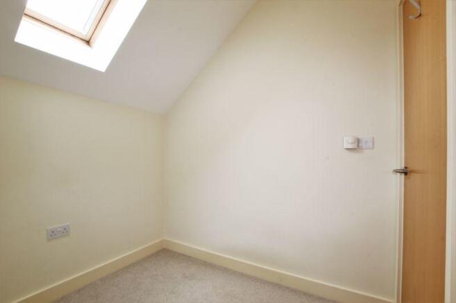 Bedroom/study