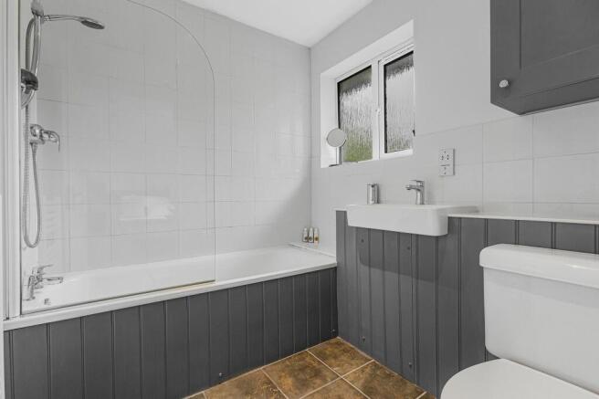 En Suite Bathroom