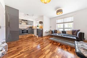 9, 29 Artemis Place, Sutherland Grove, London SW18 5PT