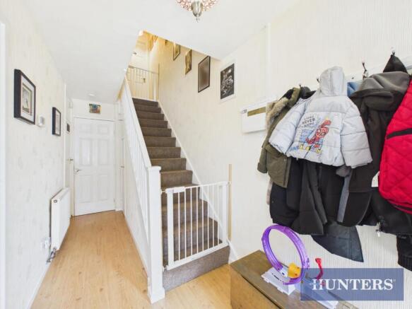 3 bed Terraced for sale Image 9