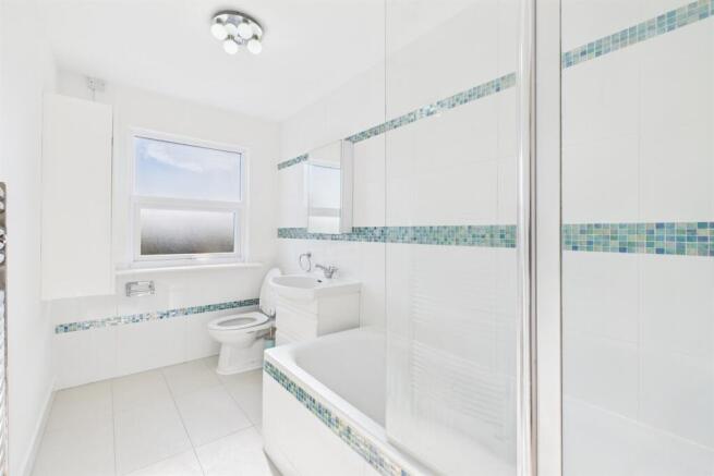 Main Bathroom