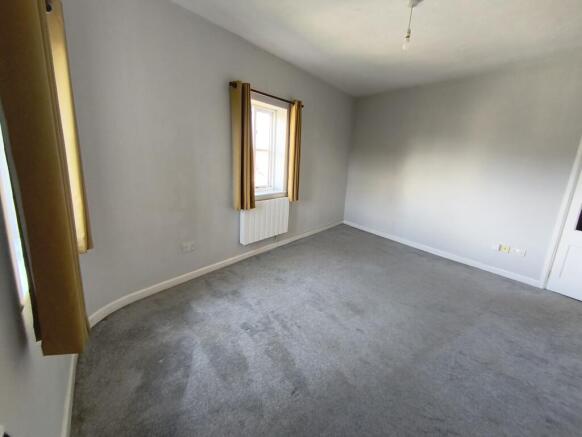 LLounge/Bedroom