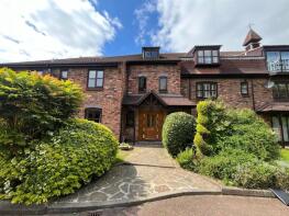 12, 507 Drayton Manor, Parrs Wood Road, Manchester M20 5GJ