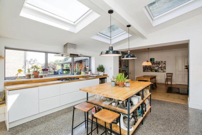 4 bed End of Terrace for sale Image 4