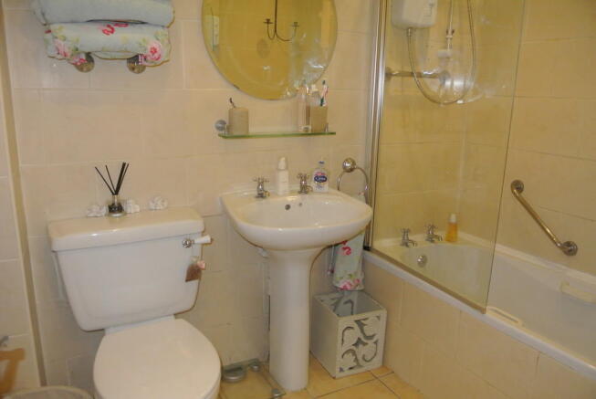 Photo 10