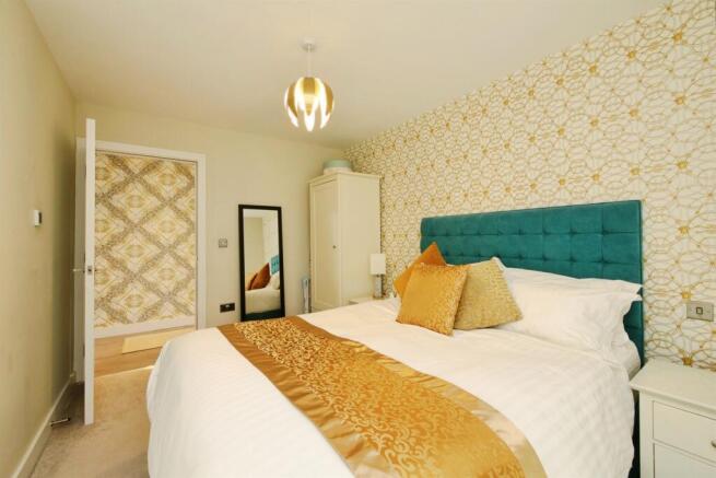 1 bed House for sale Image 8