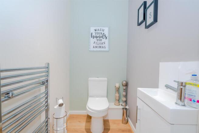 GUEST WC