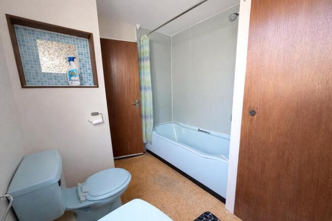 2 bed Terraced for sale Image 11