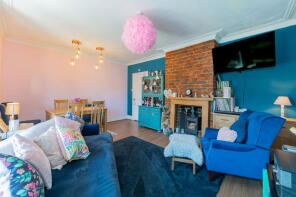 32a, St Catherines Road, Southampton SO18 1LJ