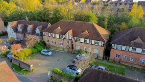 2, Juniper Court, Lower Village, Haywards Heath RH16 4FZ