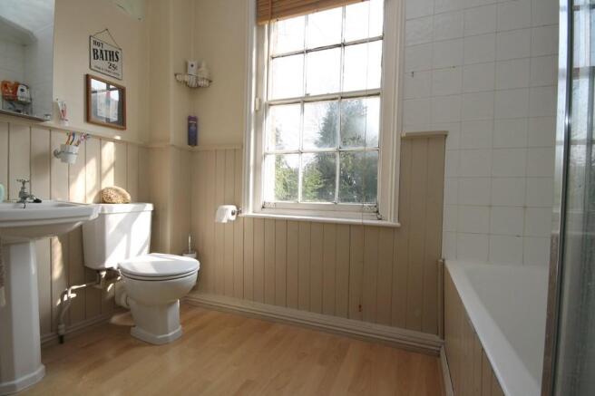 Photo 6