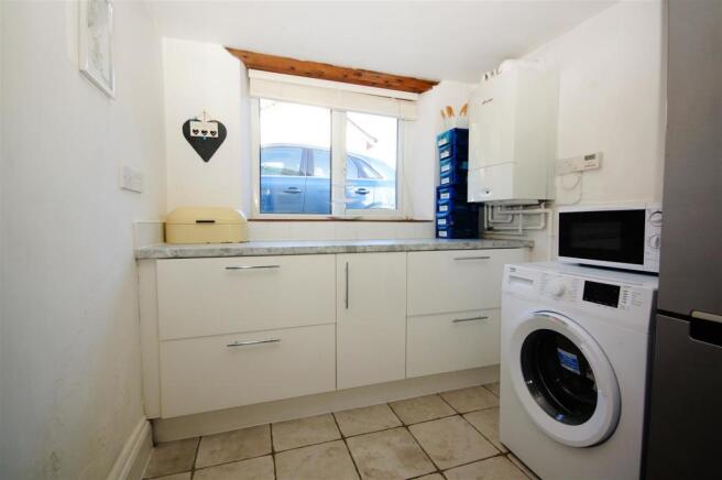 Utility Room.JPG