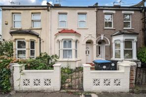 105, Chiswick Road, London N9 7AP