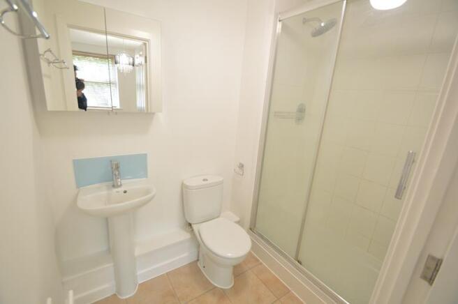 En-suite shower
