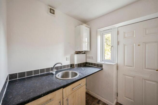 4 bed Town House for sale Image 9