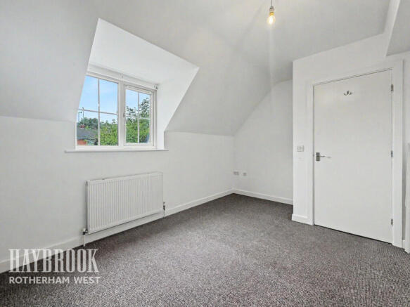 3 bed Semi-Detached for sale Image 12