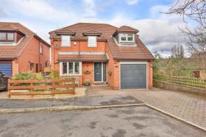 1, Hall Close, Cutthorpe S42 7BB