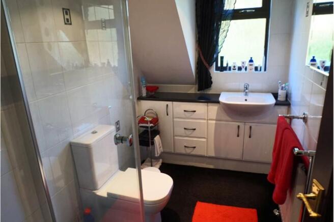 Master En-suite