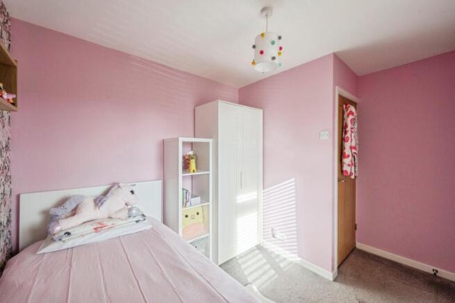 3 bed Semi-Detached for sale Image 10