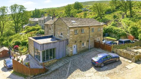 Higher Lench House, Rossendale - Amazing Valley Views