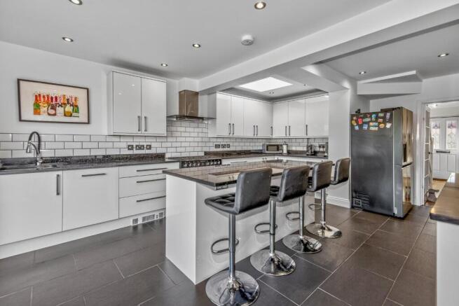 8683179-interior10-800.jpg