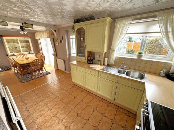 thumbnail_image0 (2).jpg