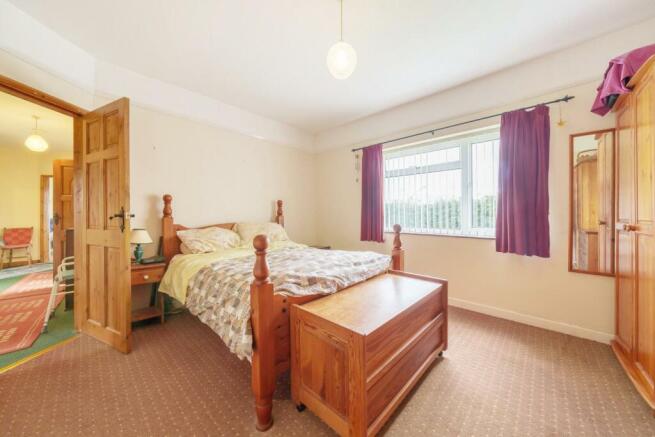 MATER BEDROOM.jpg