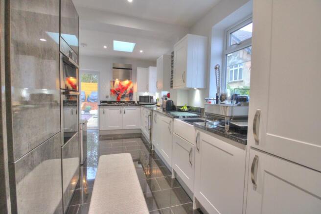 Kitchen 1