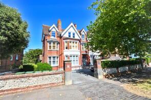 Flat 3, 38 St Johns Court, St Johns Road, Eastbourne BN20 7NB