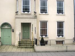 2, Bedford Chambers, Southgate, Chichester PO19 1DP