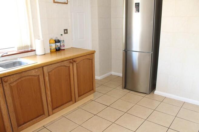 Fitted  Kitchen Picture 2