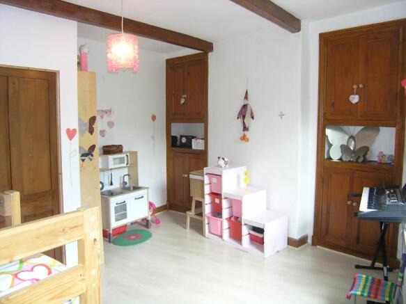 Photo 7