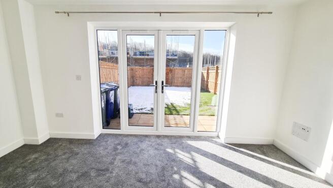 2 bed House to rent Image 7