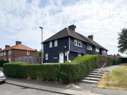 2, Fortescue Road, Edgware HA8 0HN
