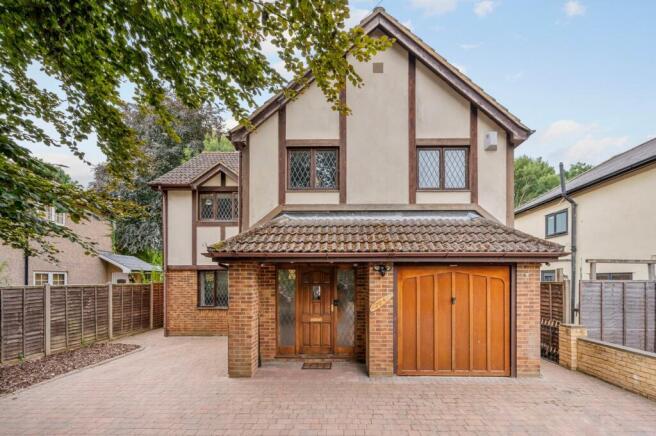 3-bed detached on Alexandra Road, Addlestone, KT15, £650,000