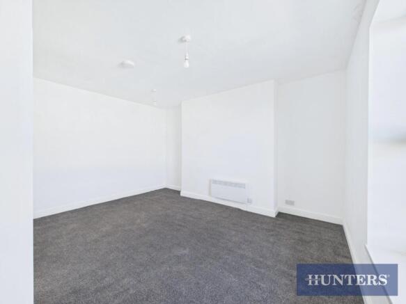 2 bed Apartment for sale Image 4