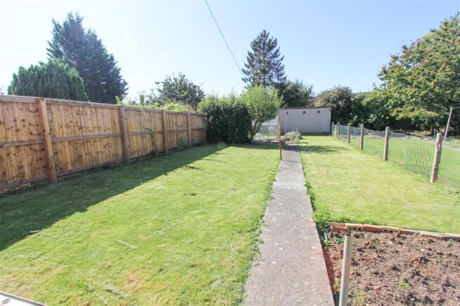 REAR GARDEN.jpg