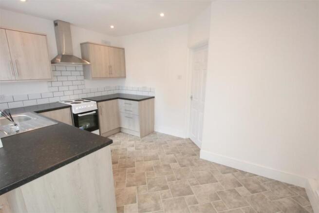 EXTENDED DINING KITCHEN