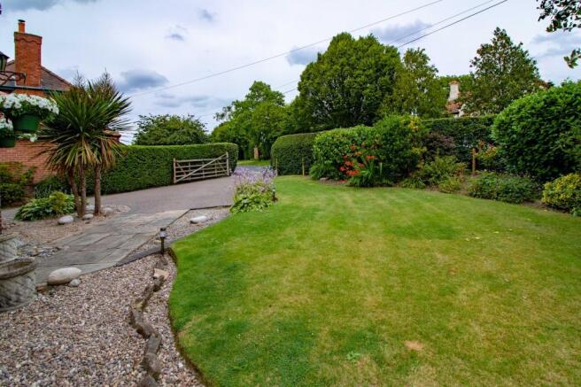 Garden at Front