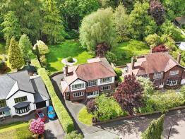 18, Carrwood Avenue, Bramhall, Stockport SK7 2PX