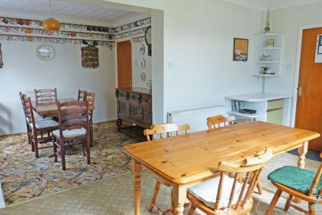 Kitchen diner